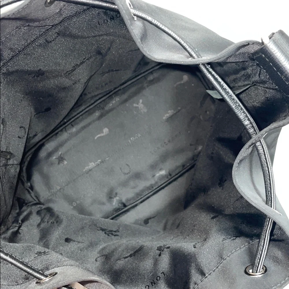 Longchamp Large ‘Le Pliage’ Neoprene Bucket Bag - Picture 12 of 16